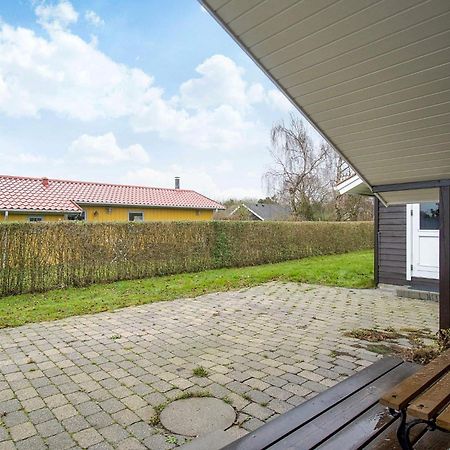 Two-Bedroom Holiday Home In Skibby 1 Экстерьер фото